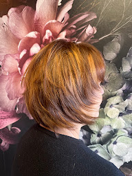 Photo n°4 de Caroline Coiffure à Honfleur (Salon de coiffure)