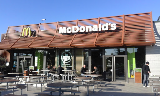 Photo 9 - Burger King