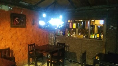 Photos of Trobar