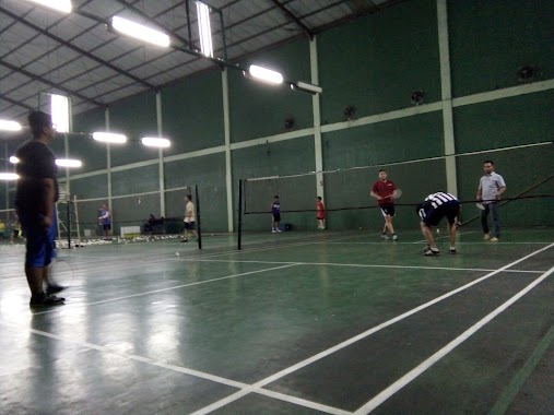 GOR SULUH Badminton, Author: Bapak Ismail