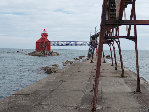Sturgeon Bay Canal Light - Thumbnail