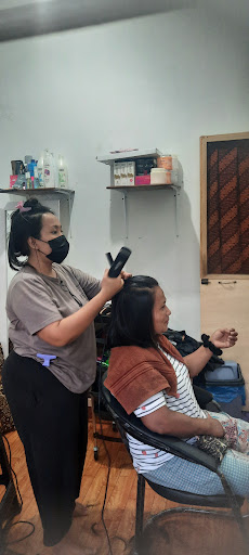 IMEL BEAUTY SALON