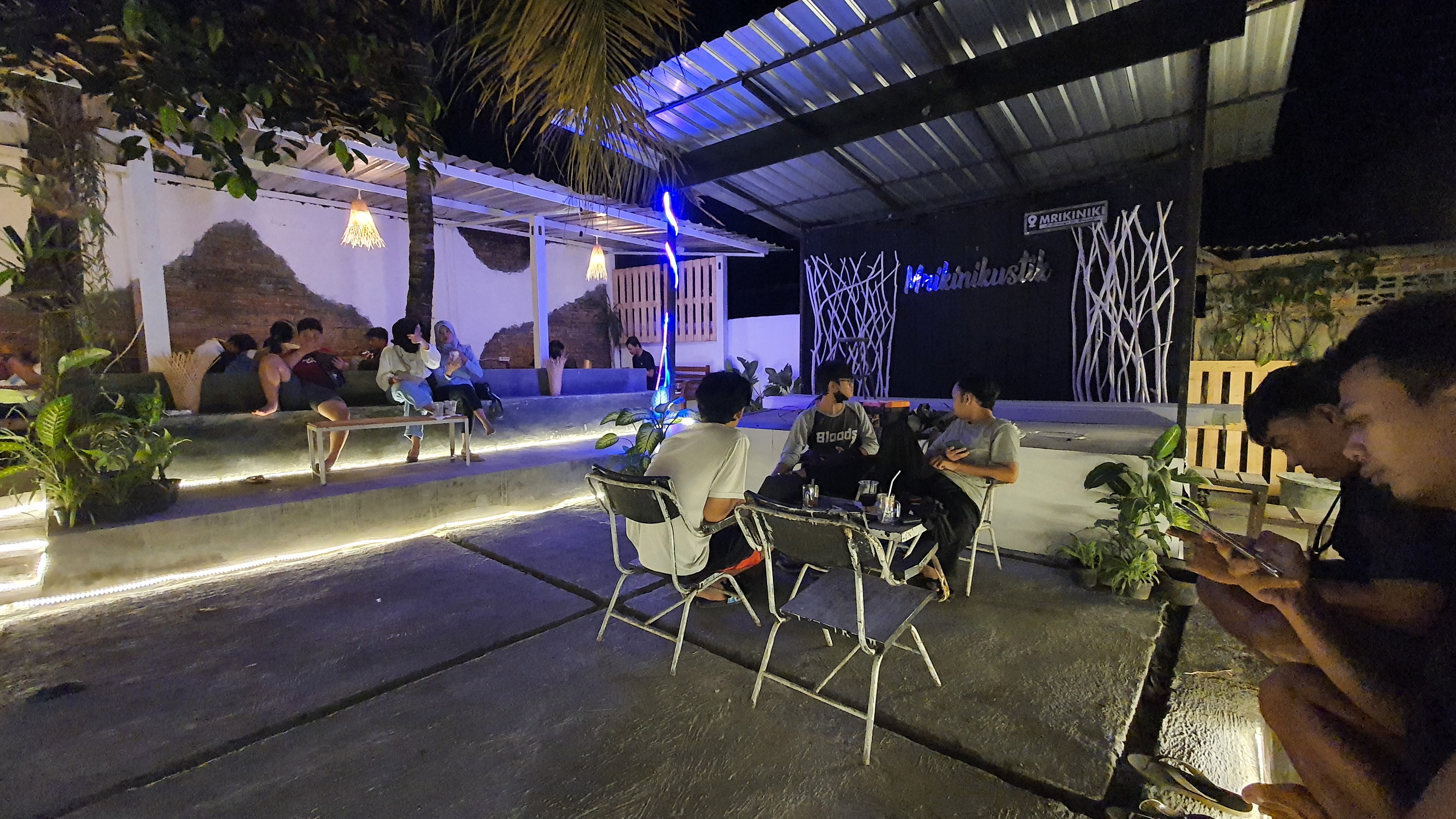 Cafe Tempat Nugas dekat Univ Gunung Kidul