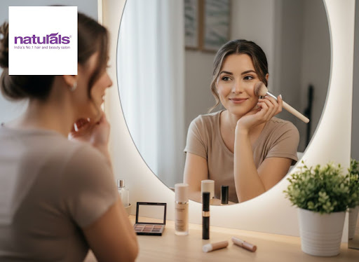 Want to look polished every day without spending hours in front of the mirror? At Naturals Unisex…