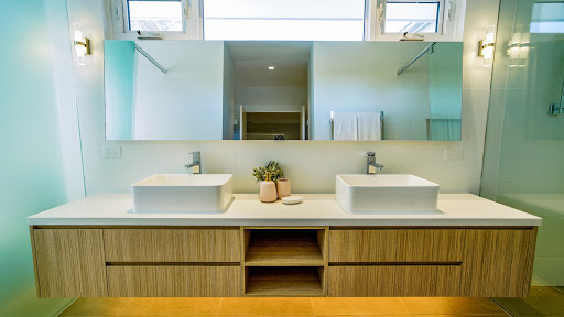 New edge kitchens - Thumbnail