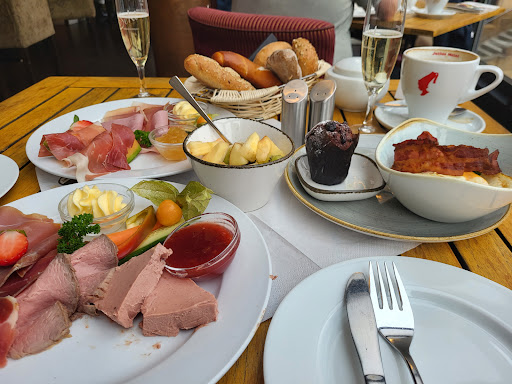 Kaffeehaus & Cafe Excellent | Frühstück - Mittagstisch - Pralinen - Marzpian - Heilbronn - Thumbnail