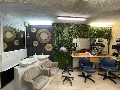 Salon de Coiffure Elle & Lui - Thumbnail