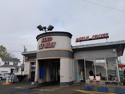 ENR-G SVC OIL CHANGE and FULL MECHANIC SERVICES
