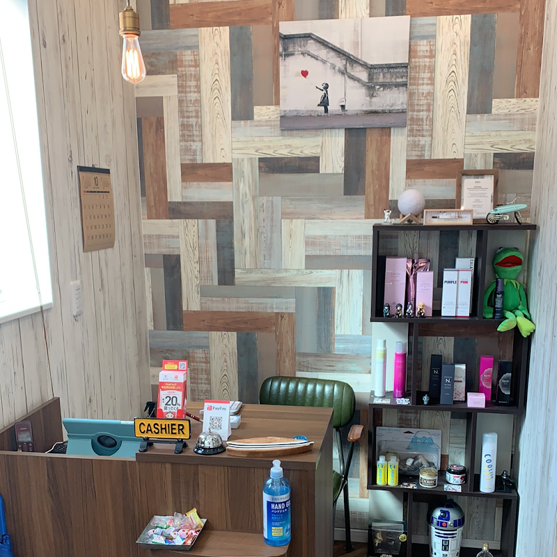 カリフドットヘアー