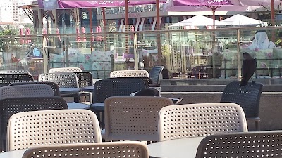 Photos of Al Majaz Park