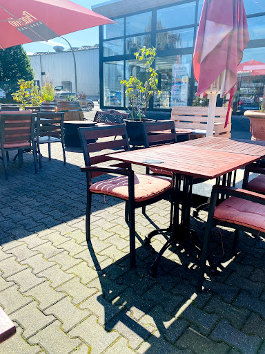Kristall Cafe & Lounge