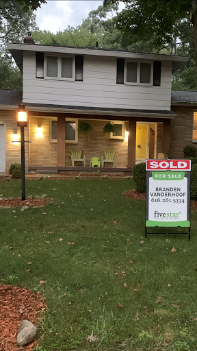 Branden Vanderhoof - Five Star Realtor, Grandville - Thumbnail