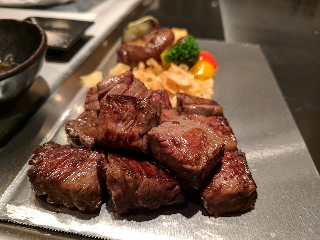 Tor Road Steak Aoyama