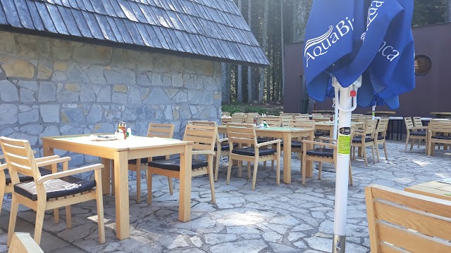 Nacionalni restoran Crno jezero