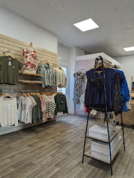 Photo n°2 de Madame a du style à Gorron (Magasin de vêtements)