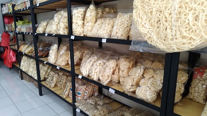 Krupuk Tiam Perdana, Author: Thomas Ims