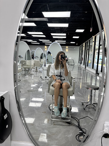 MG Hair Artistic Salon - Fort Lauderdale - Thumbnail