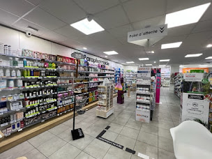 Photo n°9 de PHARMACIE DES PALANQUES à Saint-Jean-d'Illac (Parapharmacie)