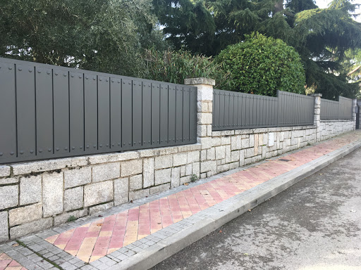 ALU ROS. Cerrajería, carpintería metálica y aluminio