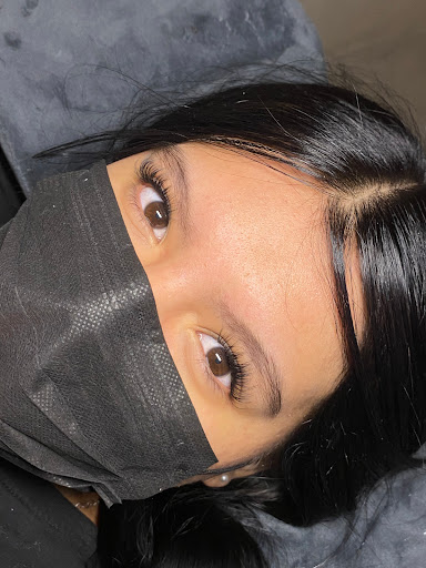 Lashes by Segovia - Thumbnail