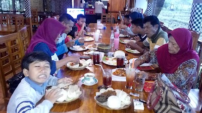 Photos of Rumah Makan Pelangi Pedesaan