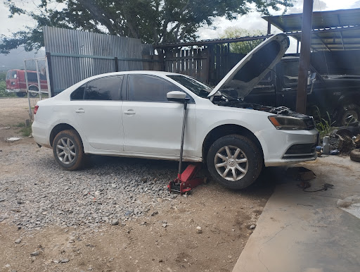 Taller mecánico Guzmán Motorss