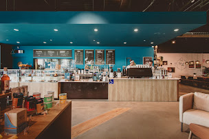 Photo n°70 de MaxiCoffee - Concept Store Plan de Campagne | Marseille à Les Pennes-Mirabeau (Magasin de thé)