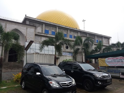 Masjid Izzatul Islam Grand Wisata, Author: andri heryadi