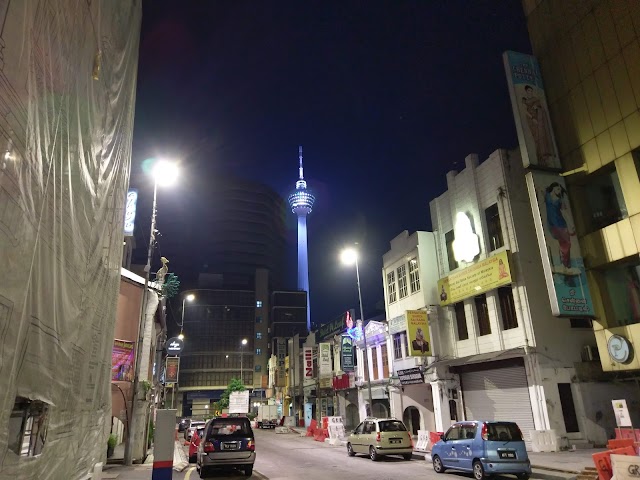 Ahyu Hotel