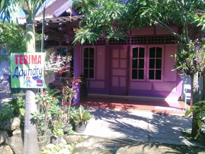 Photos of JAVA Laundry