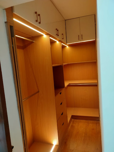 Gallery image 10