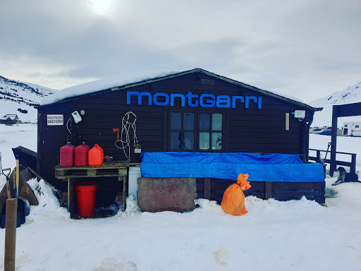 Montgarri Outdoor - Thumbnail