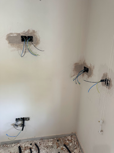 Electrick - Emergency Electrician & Renovations 24/7 - Marbella Gallery - Spain