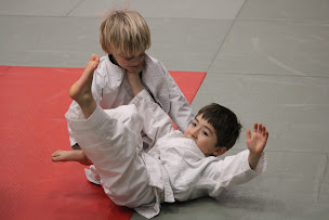 Photo n°11 de Association Judo Étréchy Saint-Chéron à Saint-Chéron (Club de sport)