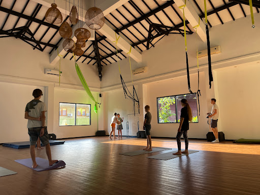 Coworking, kids club, fitness room