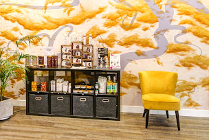 Photo n°38 de La Boite A Couleurs à Auray (Salon de coiffure)