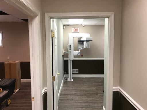 NJ Smiles Dental Of Woodbridge Logo