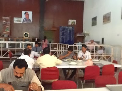 Photos of Cafeteria 01