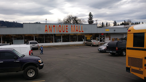 Winstons Now N Then Antiques Mall