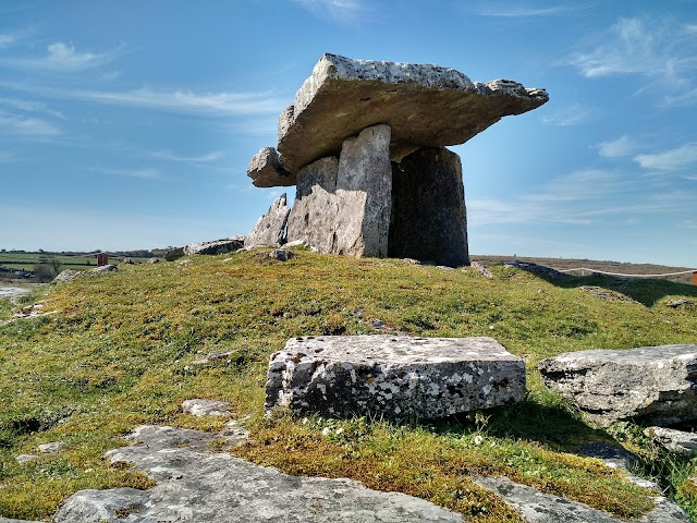 Poulnabrone Dolmen