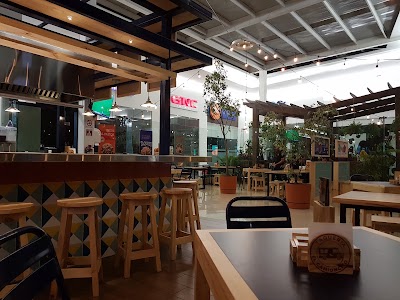 Photos of Plaza Variet&aacute;