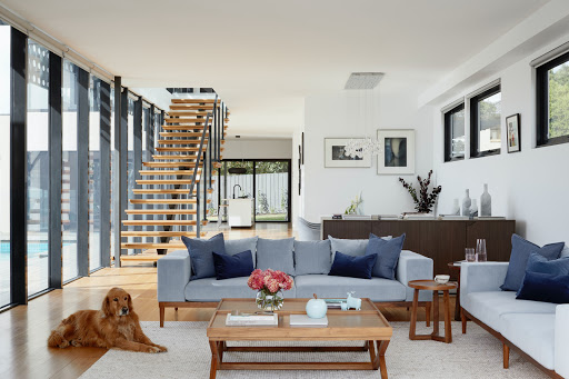 Lake Realty Sylvi Allan Gallery - Australia