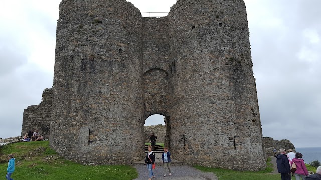 Criccieth Castle/ Castell Cricieth