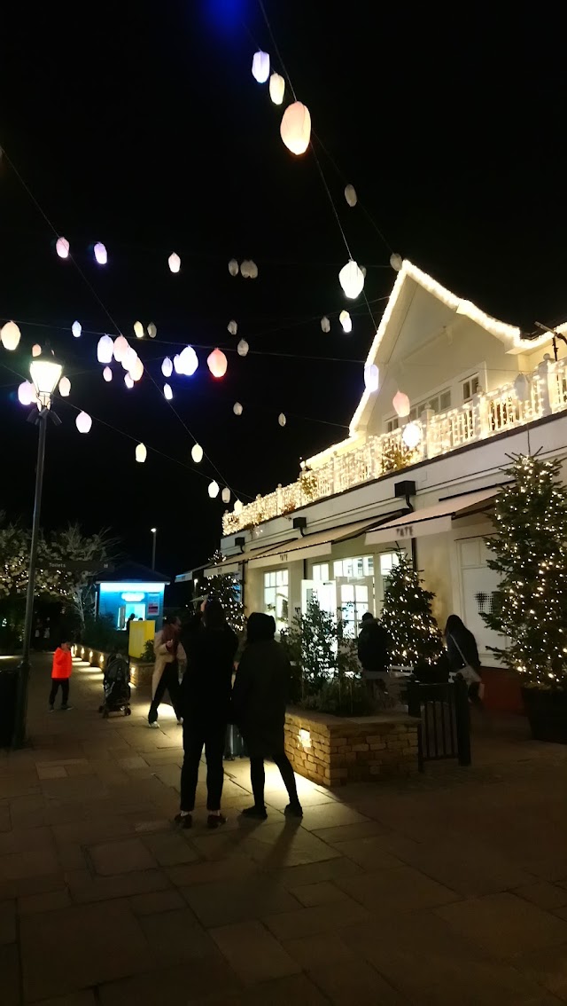 BICESTER SHOPPING