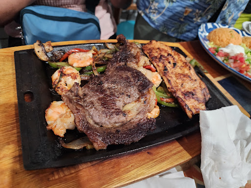 El Tequila's Authentic Mexican Restaurant - Thumbnail