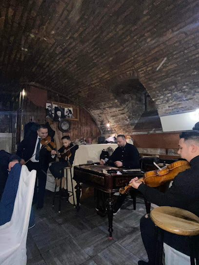 Giero Pub Restaurant