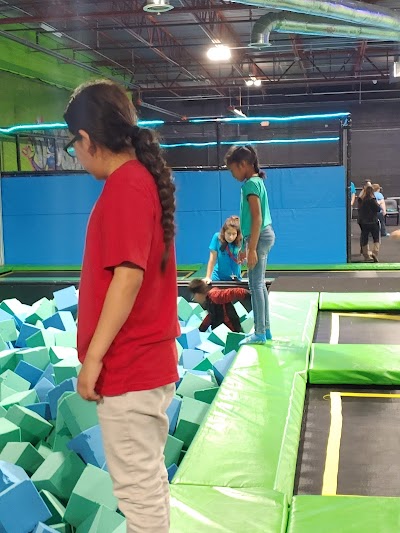 Fly High Farmington Trampoline Park