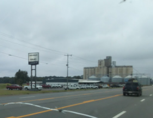 Lucky Chevrolet GMC Company - Thumbnail