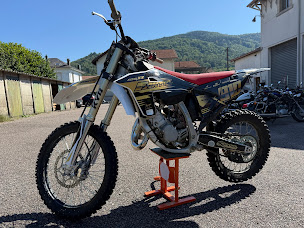 Photo n°28 de AGM Réparation à Rupt-sur-Moselle (Service de remorquage)