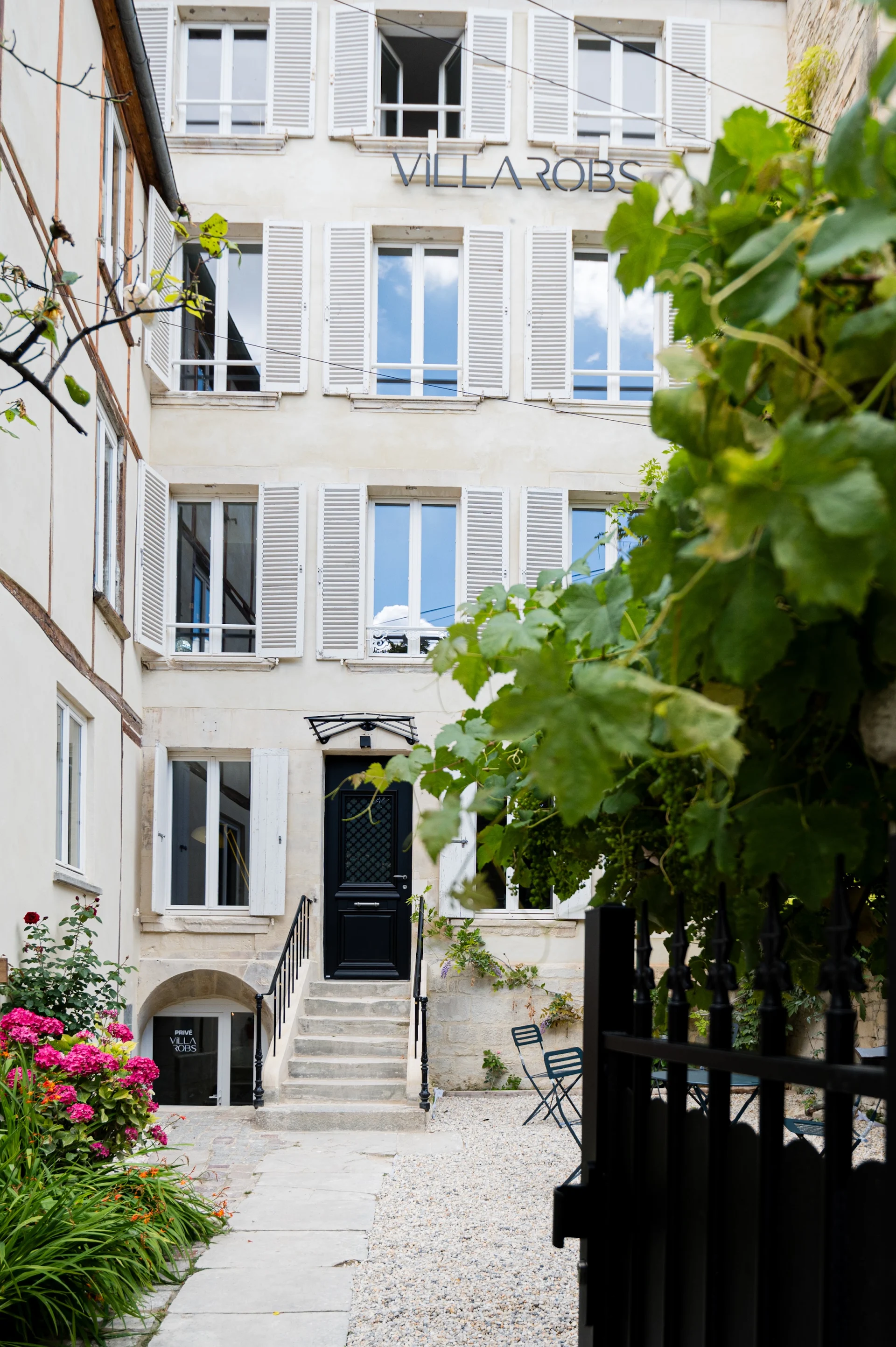 Villa Robs - Appart'hôtel à Caen - Courts-séjours & Affaires